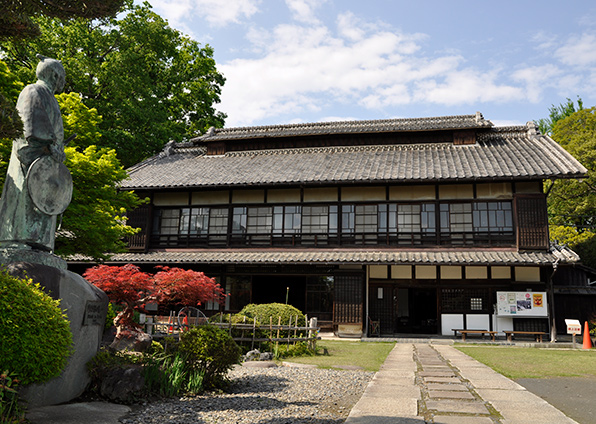 旧渋沢邸「中の家」